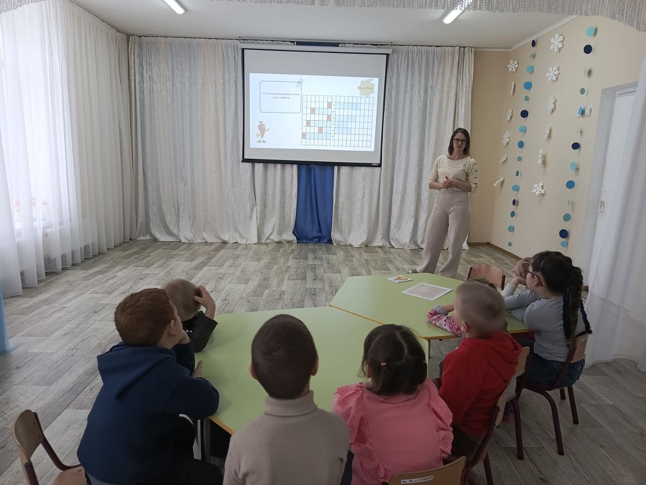 Фото без опису