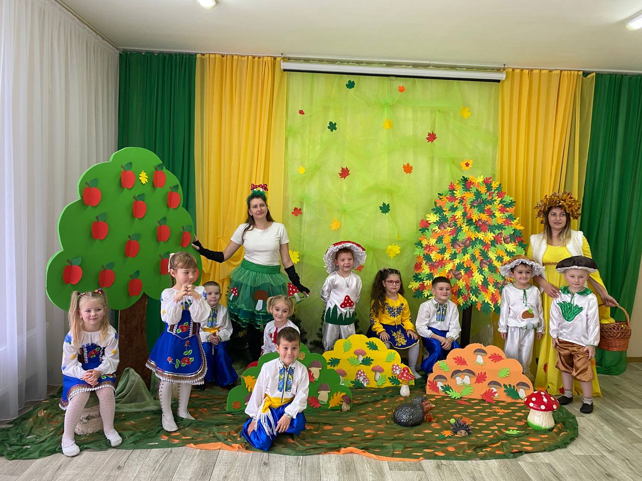 Фото без опису