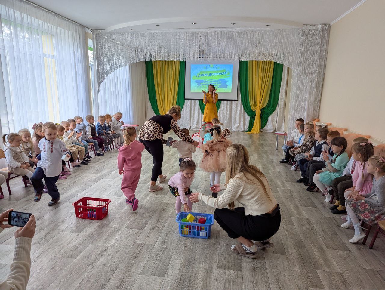 Фото без опису