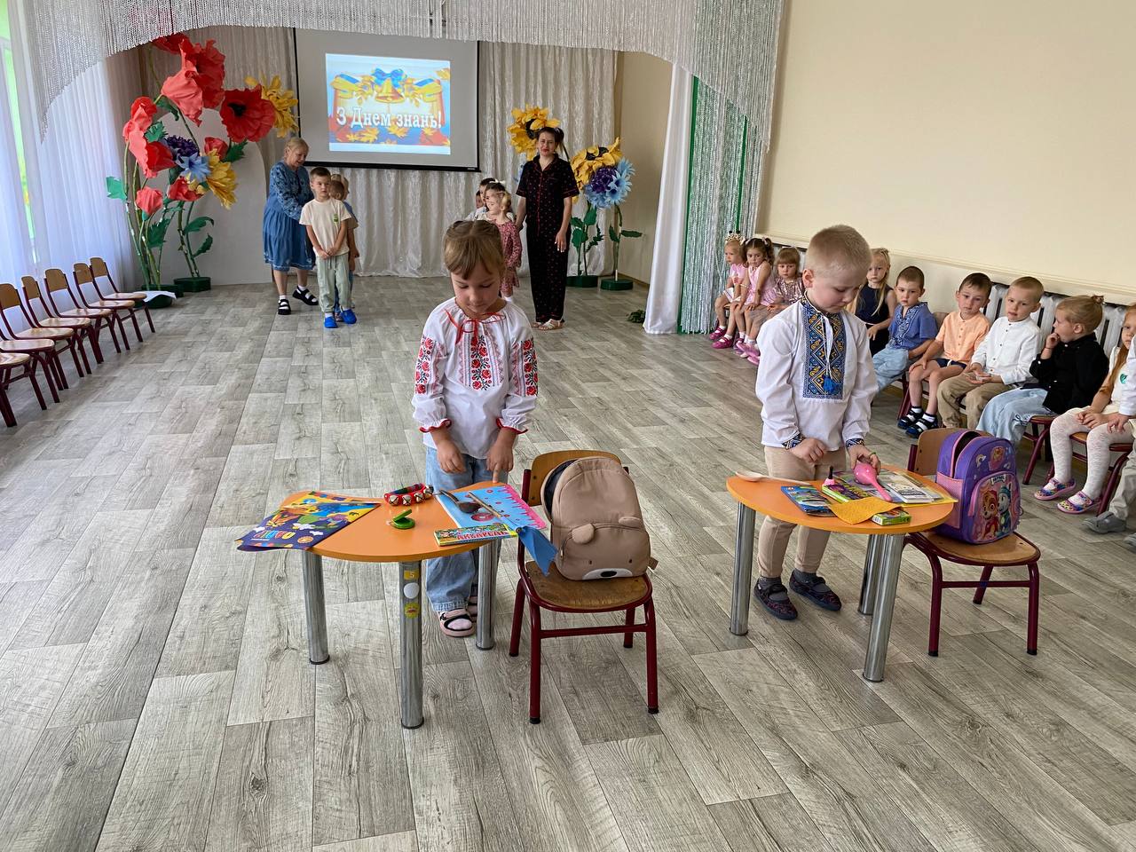 Фото без опису