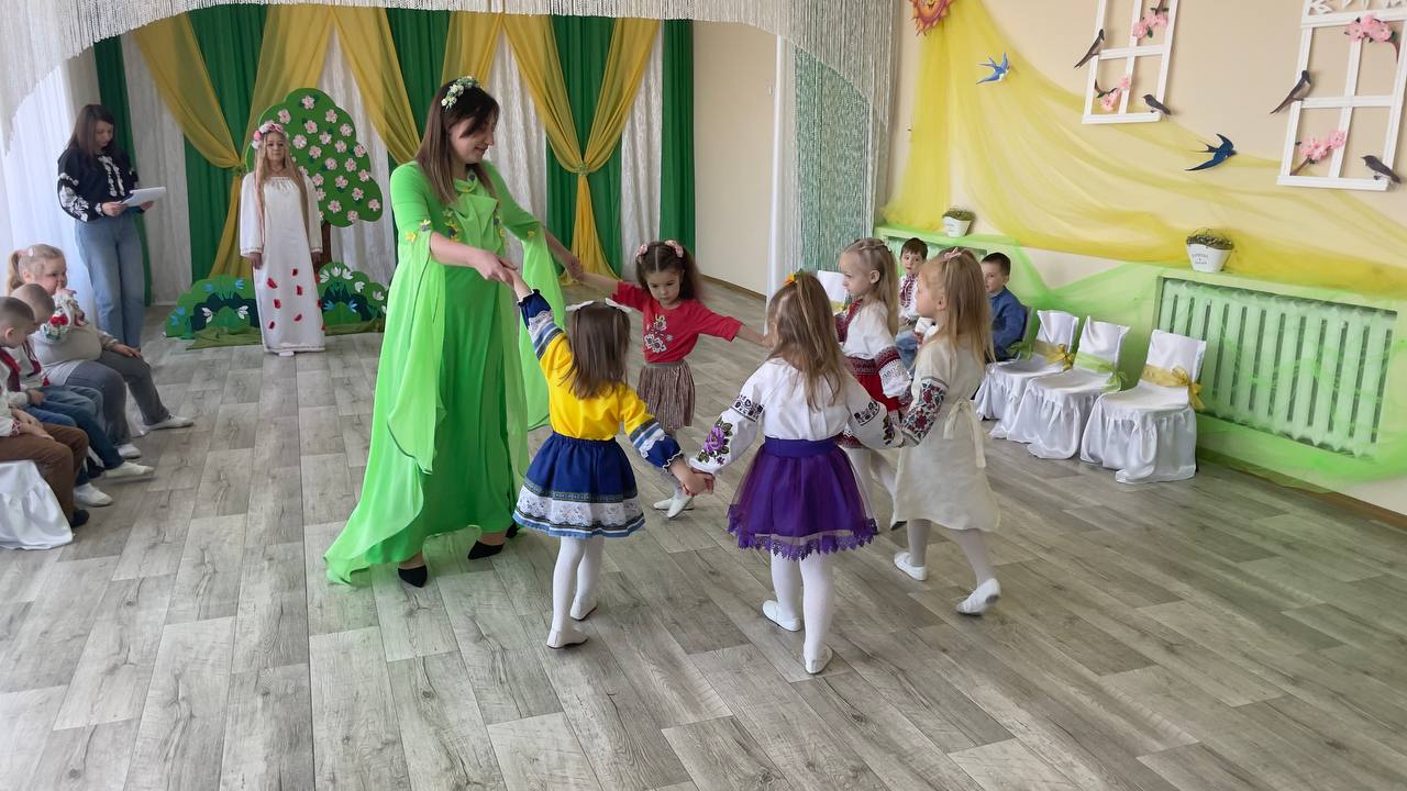 Фото без опису