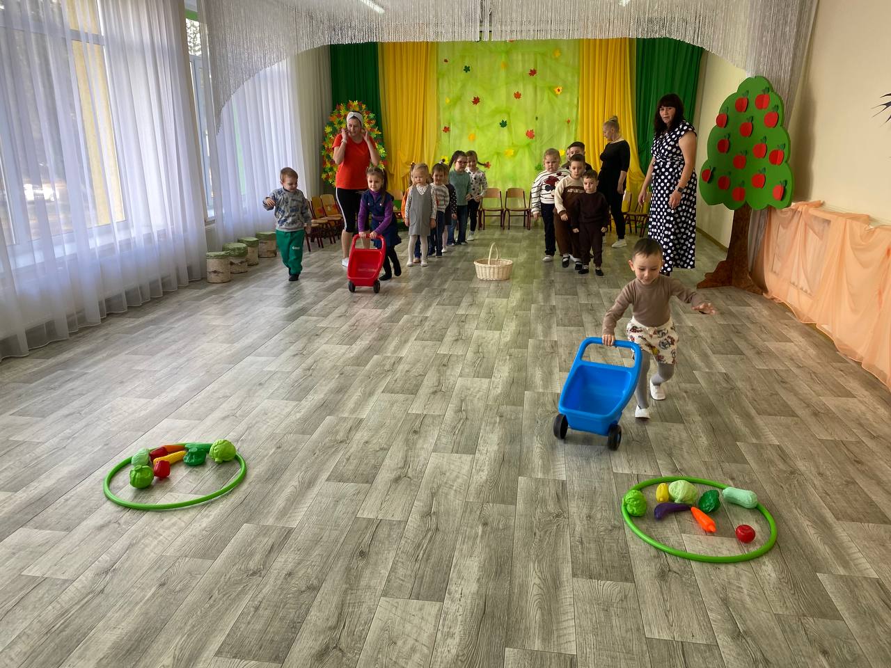 Фото без опису