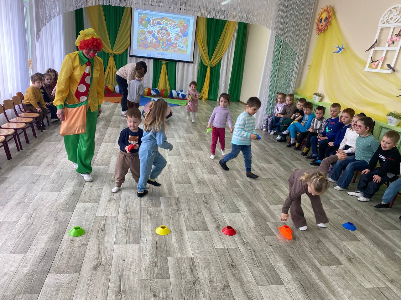 Фото без опису
