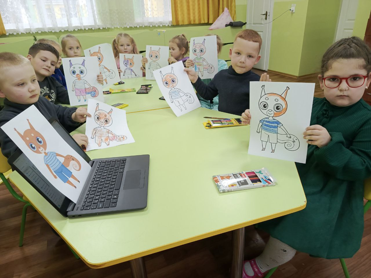 Фото без опису