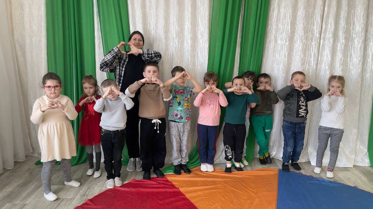 Фото без опису