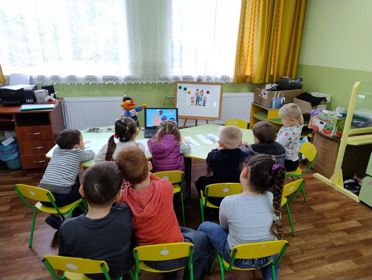 Фото без опису