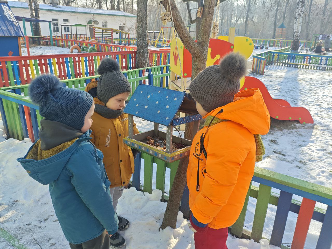 Фото без опису