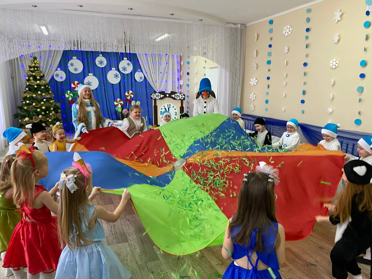 Фото без опису