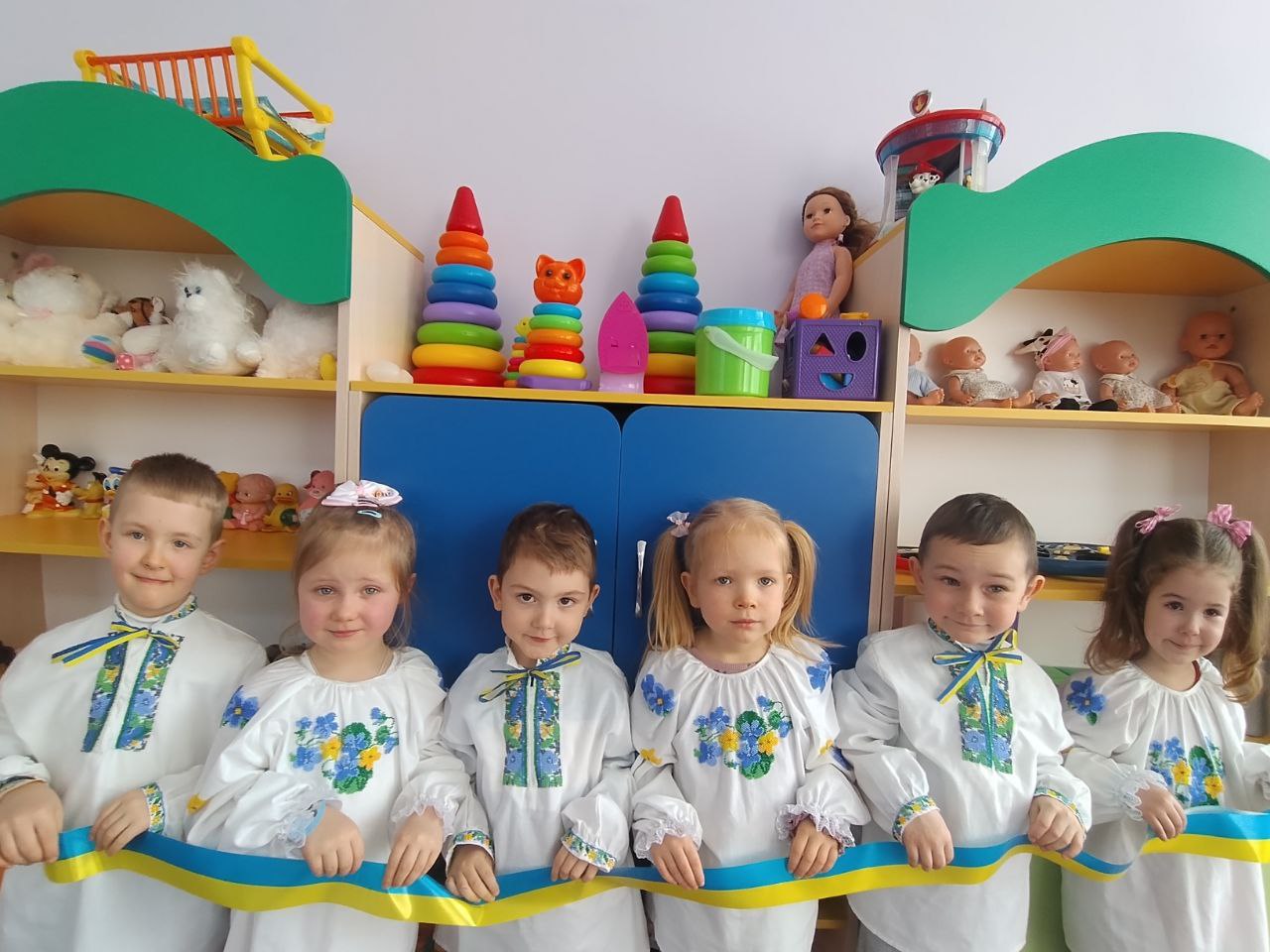 Фото без опису