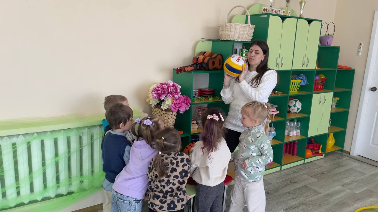 Фото без опису