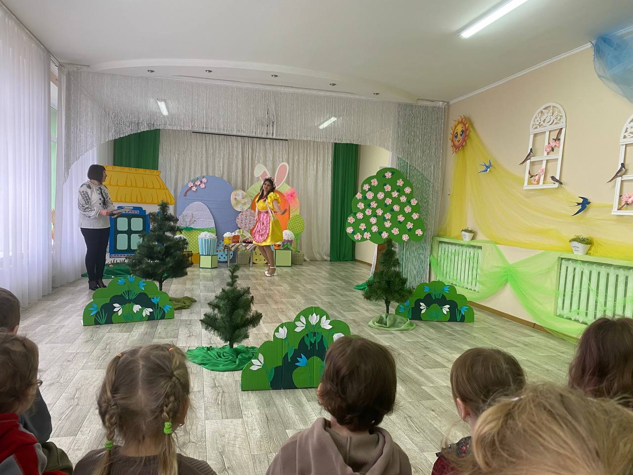 Фото без опису
