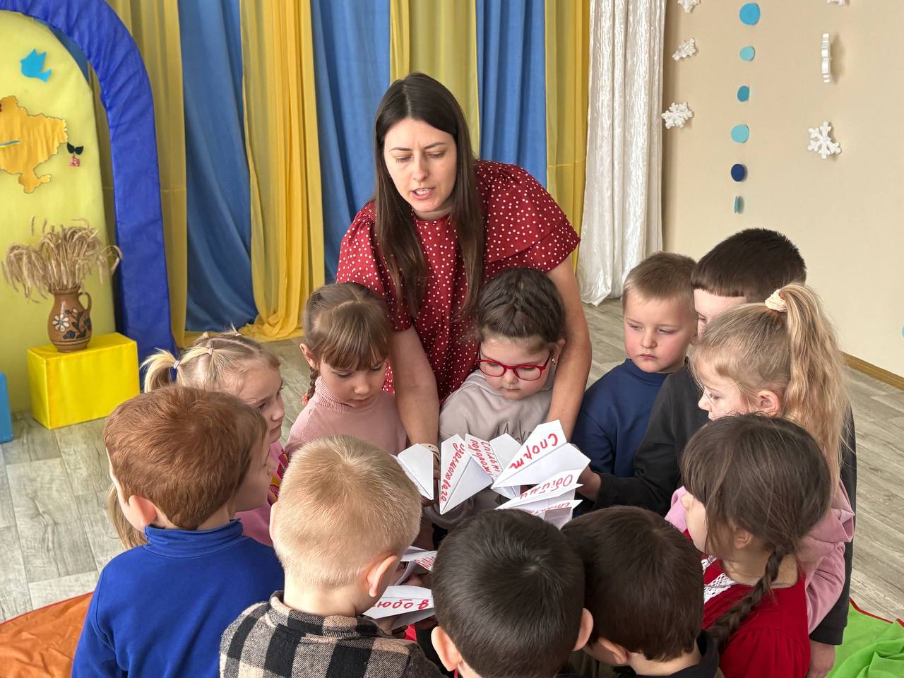 Фото без опису