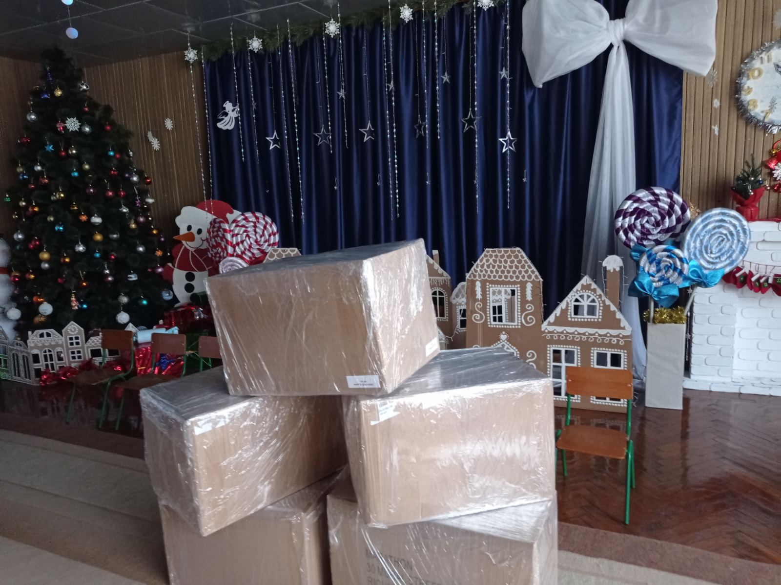 Фото без опису