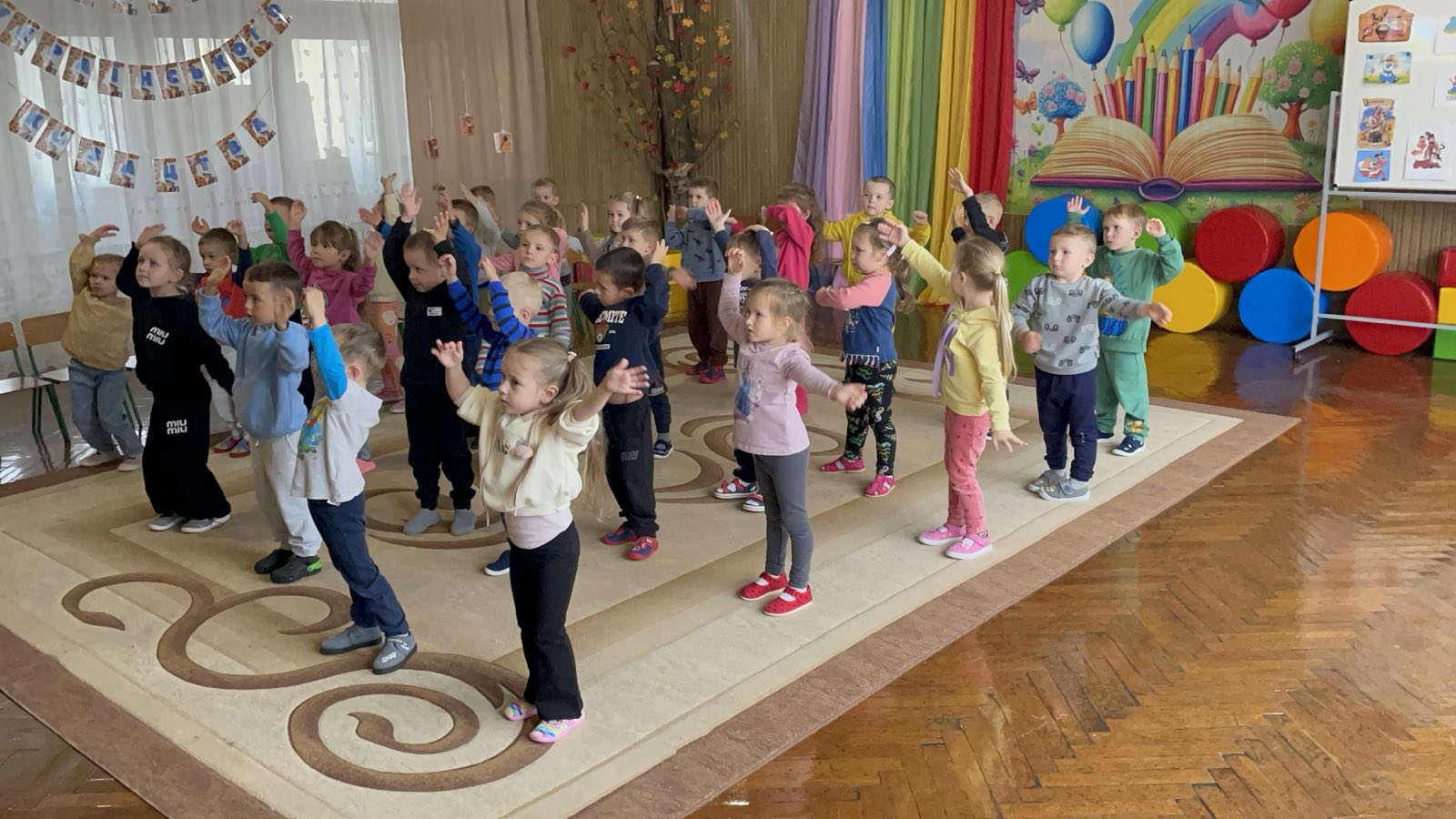 Фото без опису