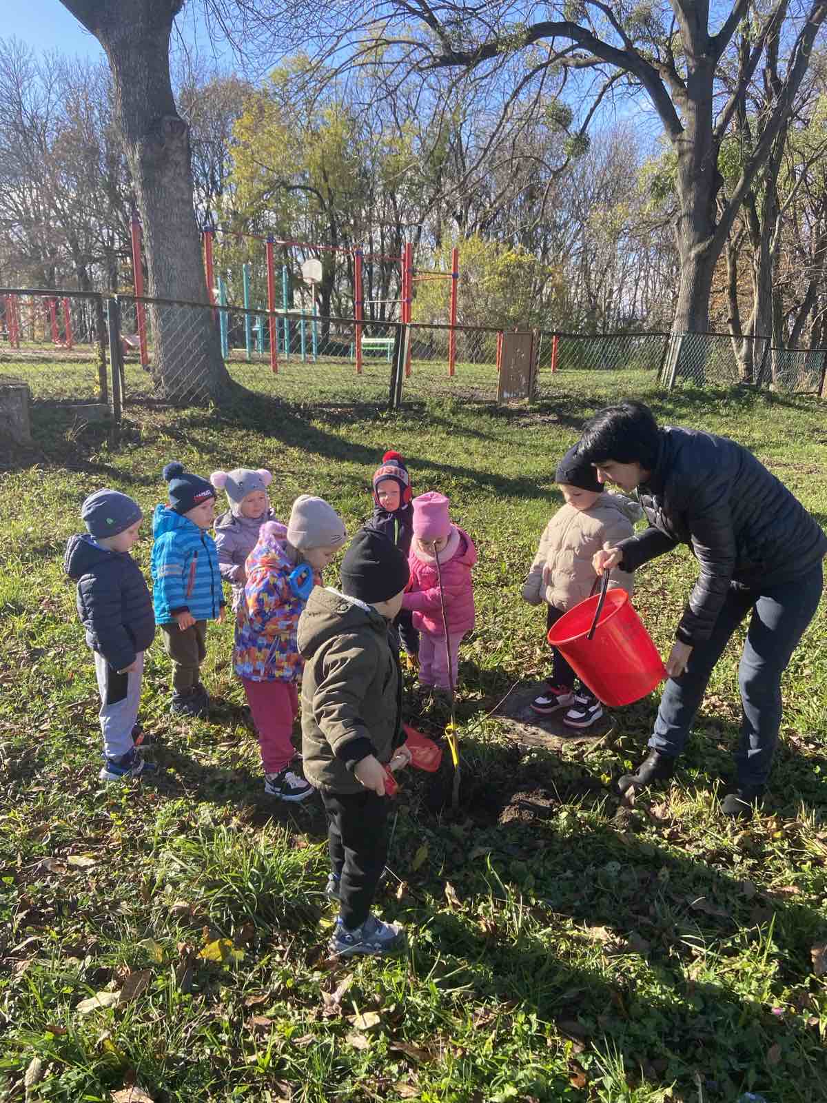 Фото без опису