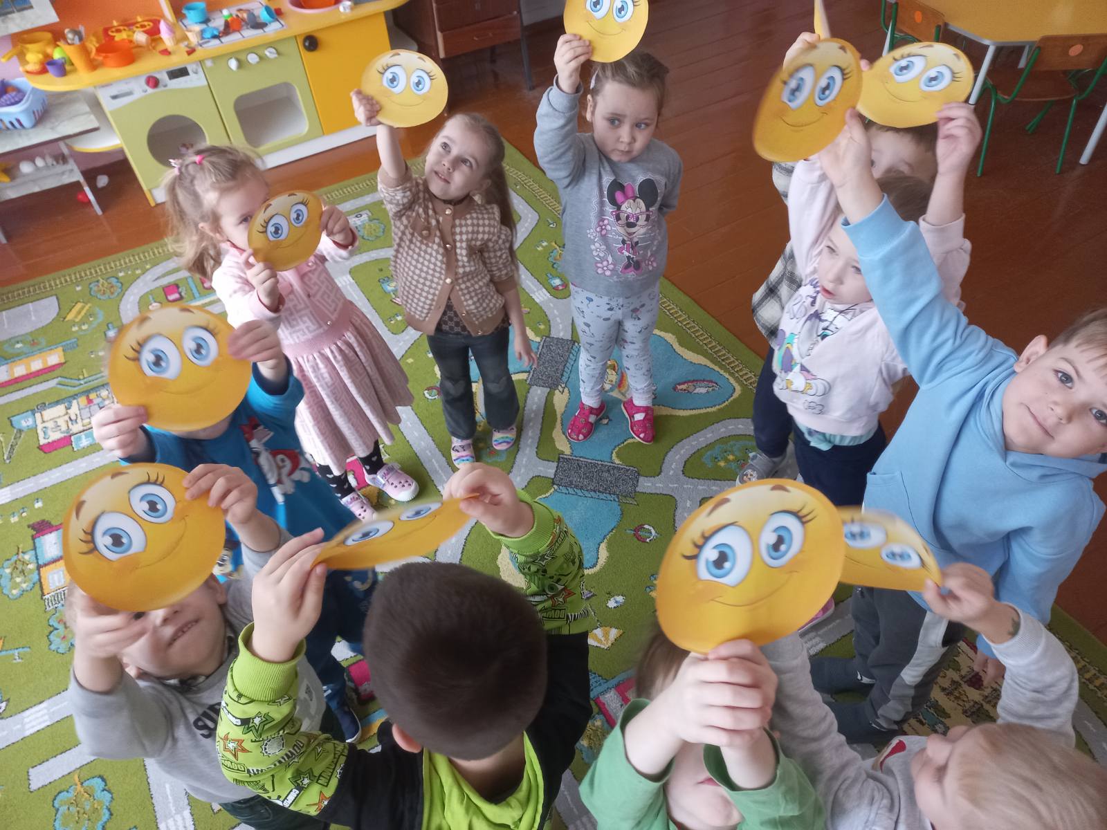 Фото без опису