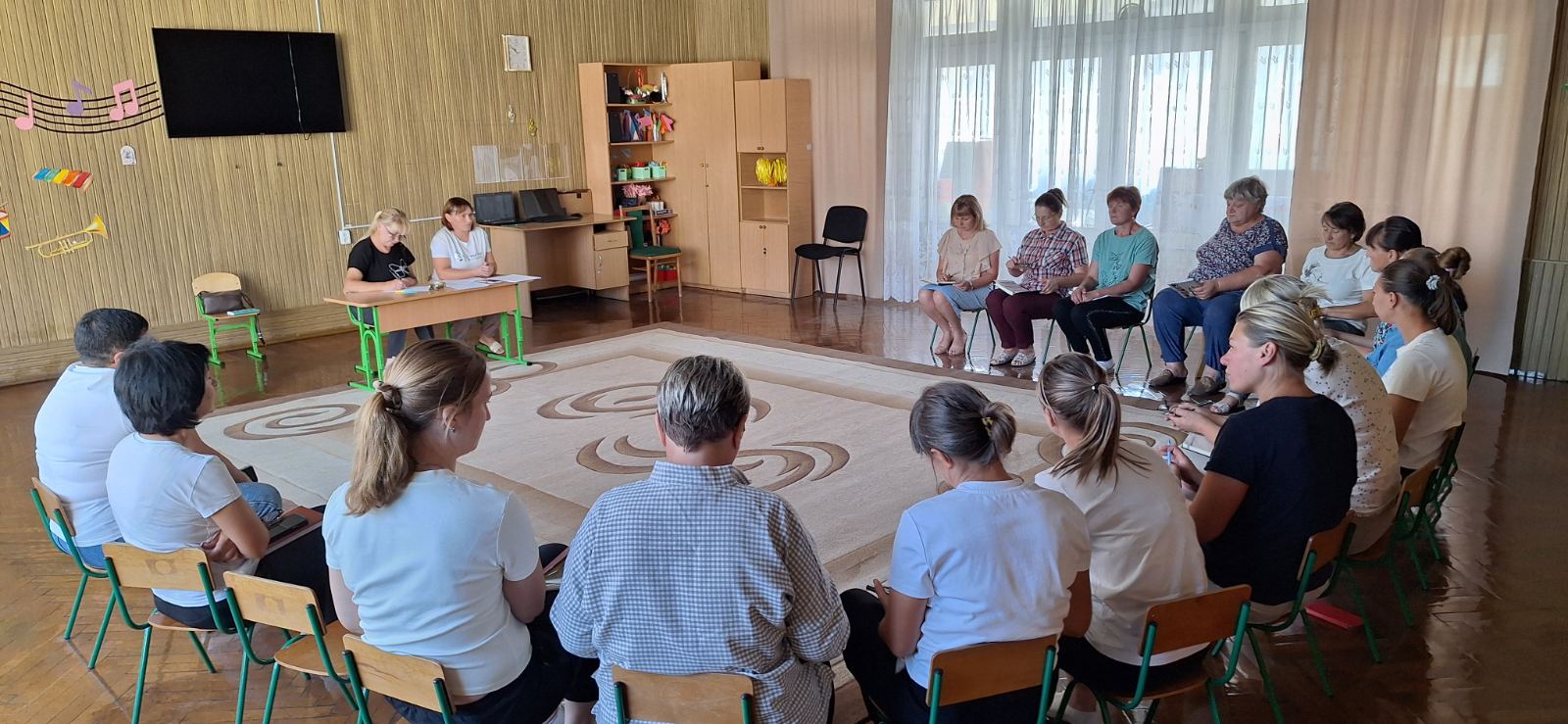 Фото без опису