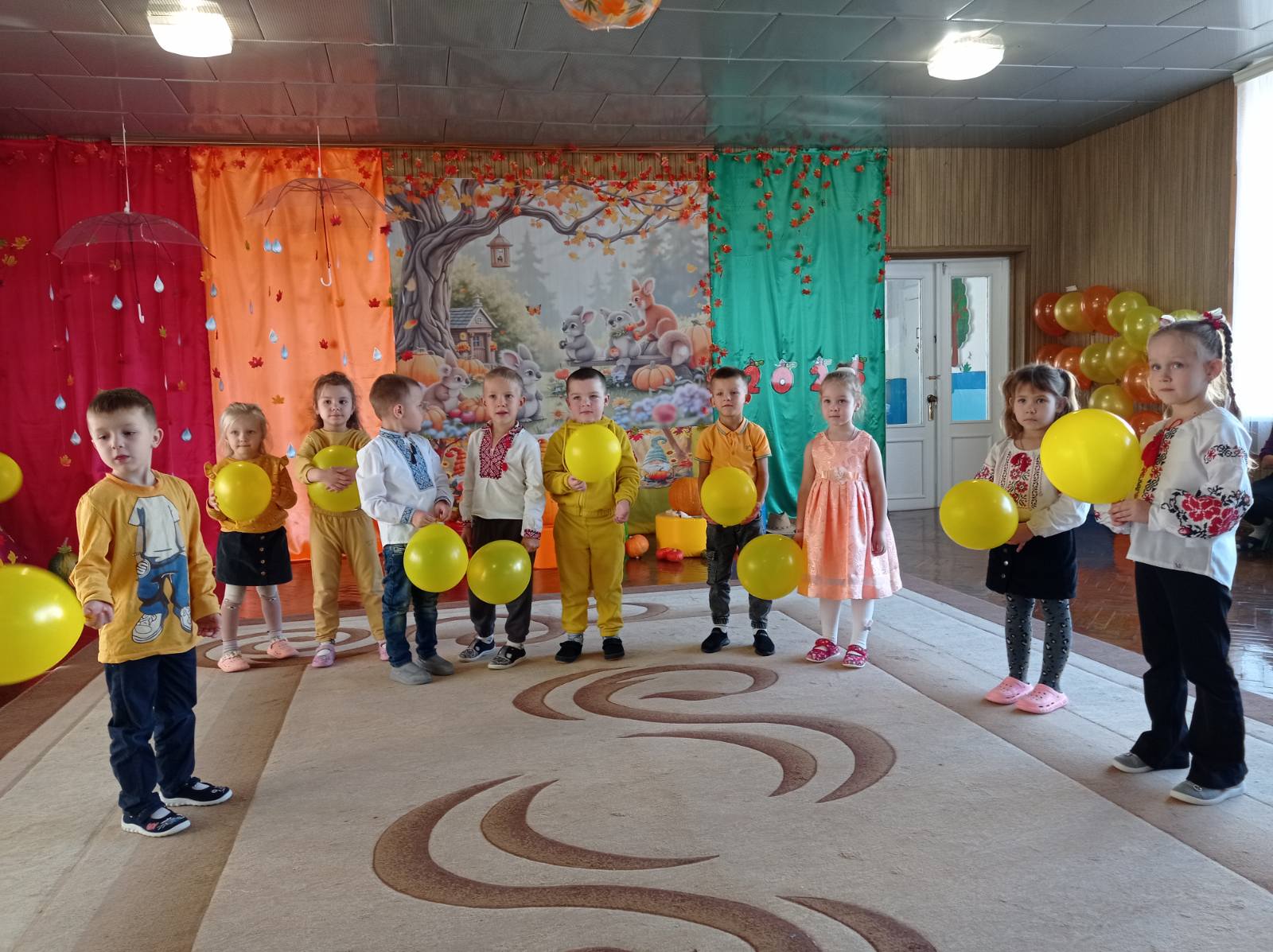 Фото без опису