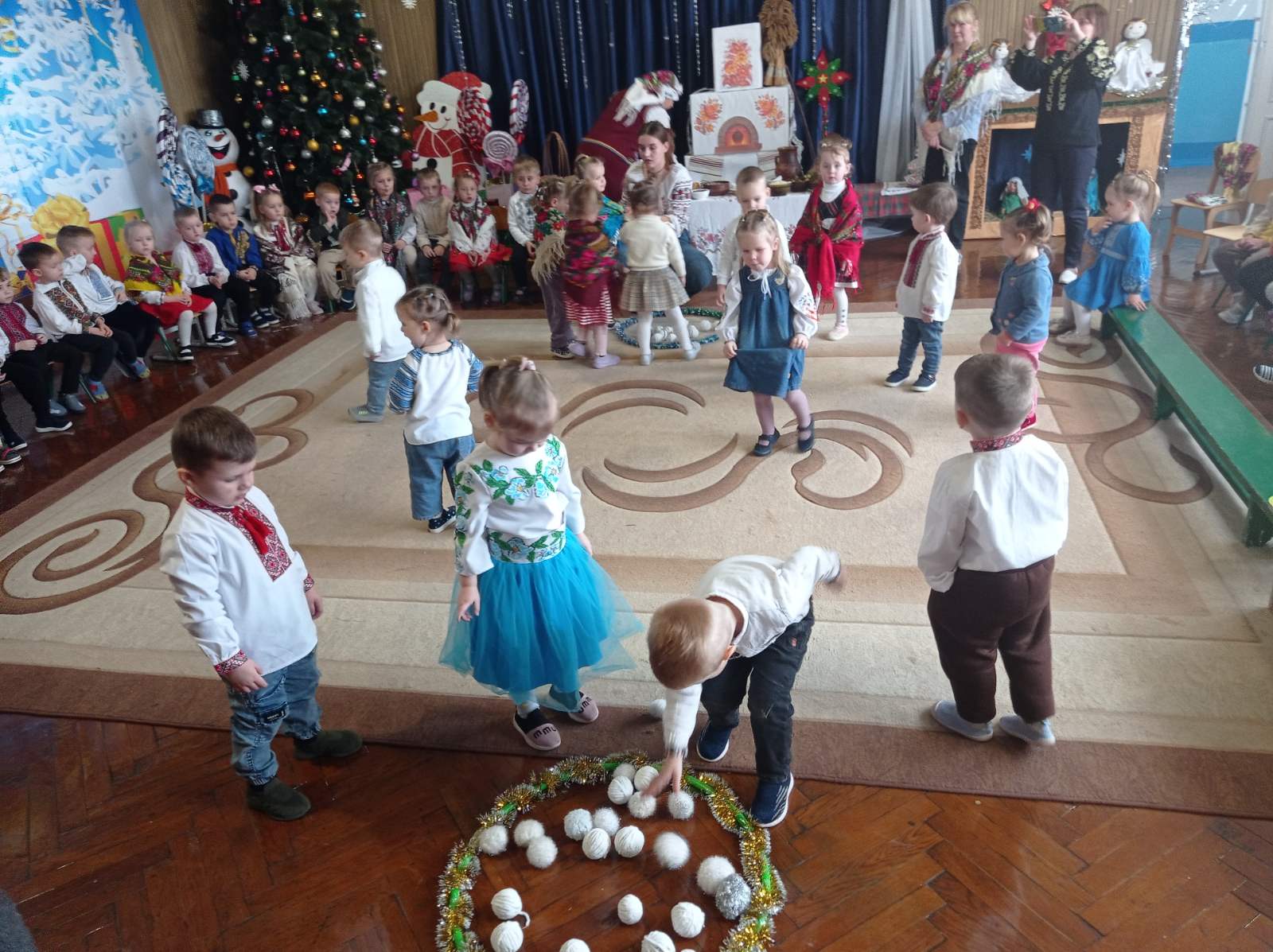 Фото без опису