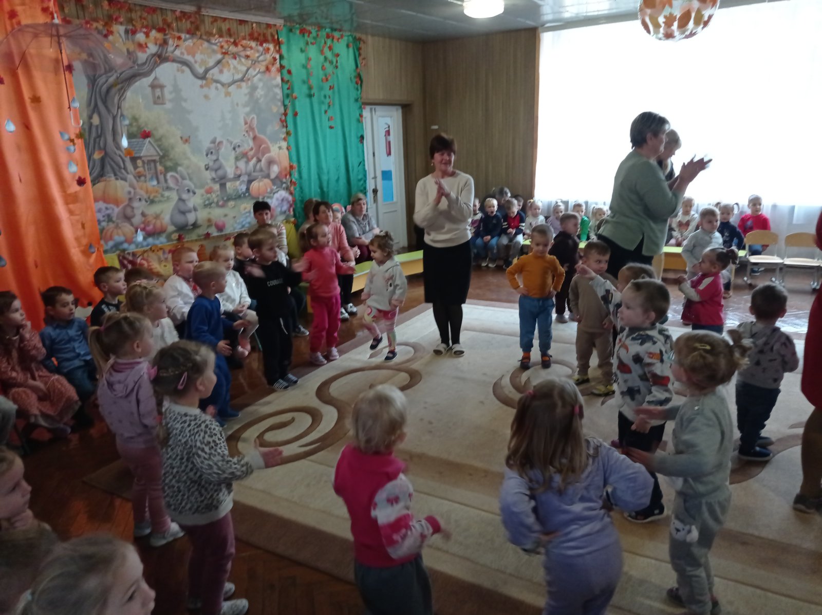 Фото без опису