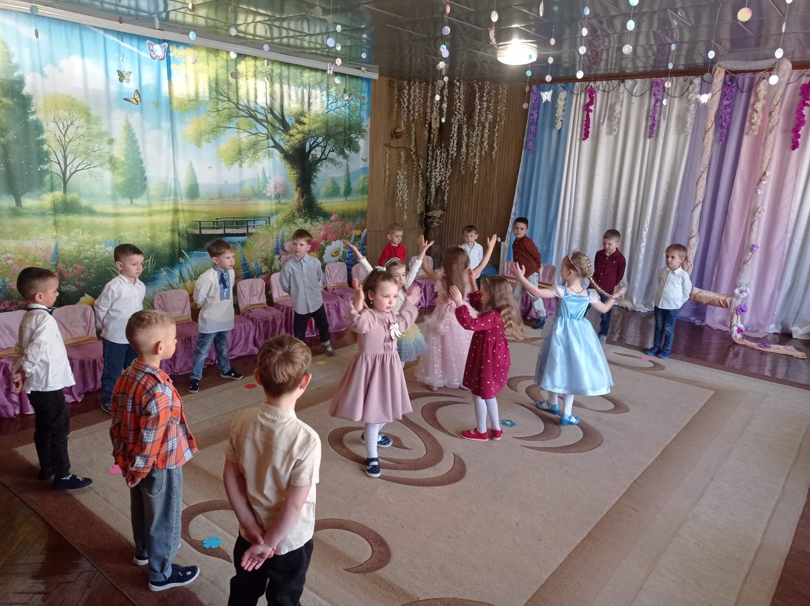 Фото без опису