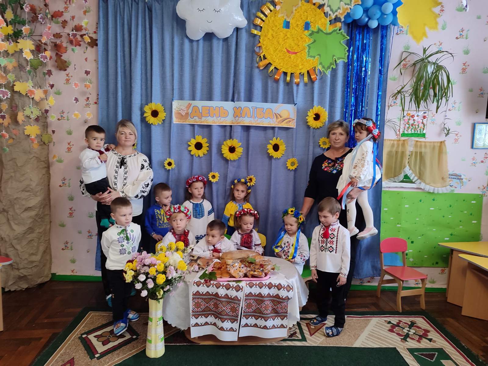 Фото без опису