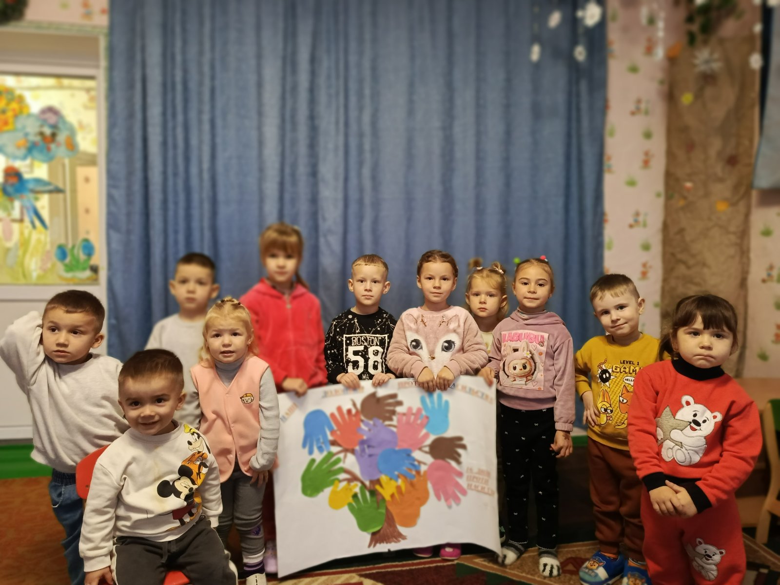 Фото без опису