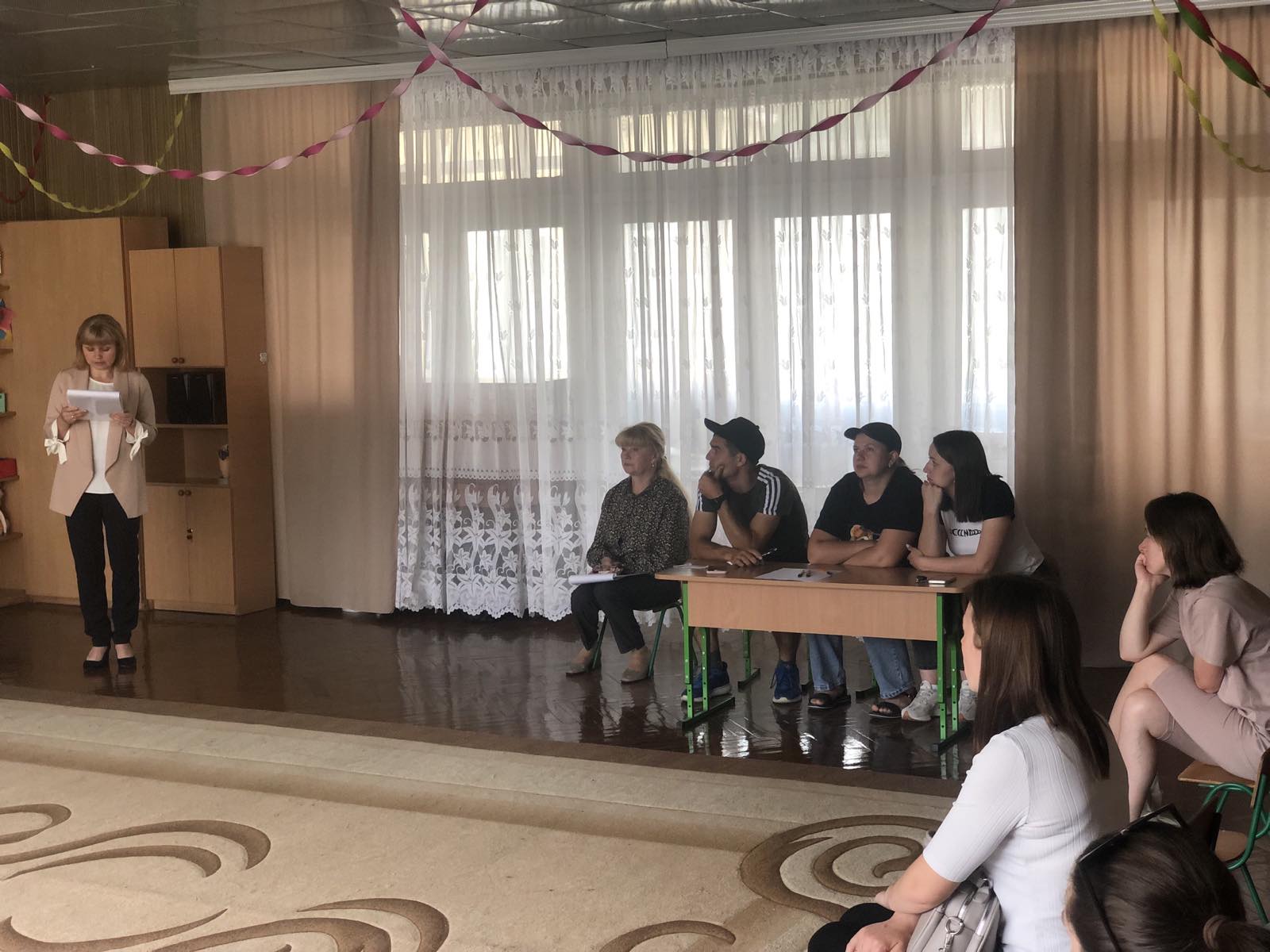 Фото без опису