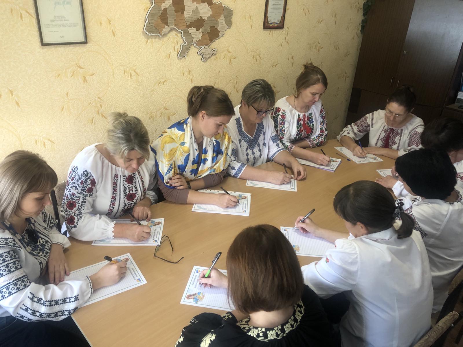 Фото без опису