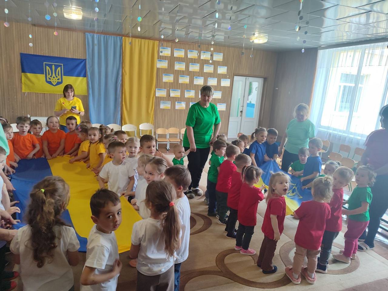 Фото без опису