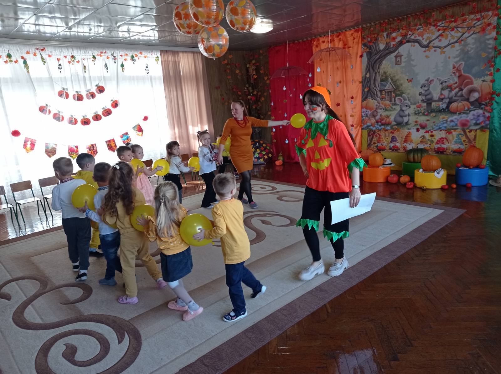 Фото без опису