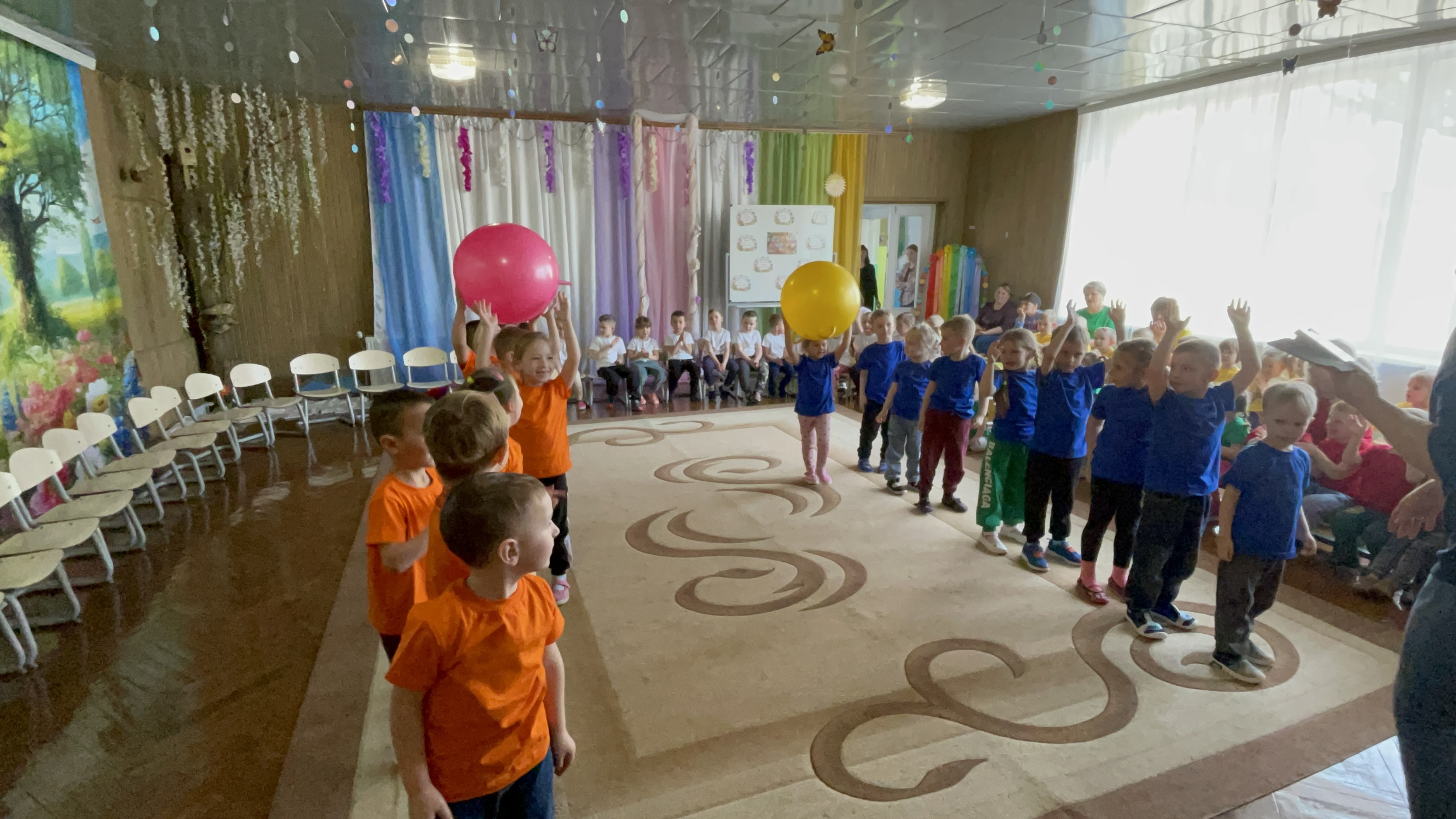 Фото без опису