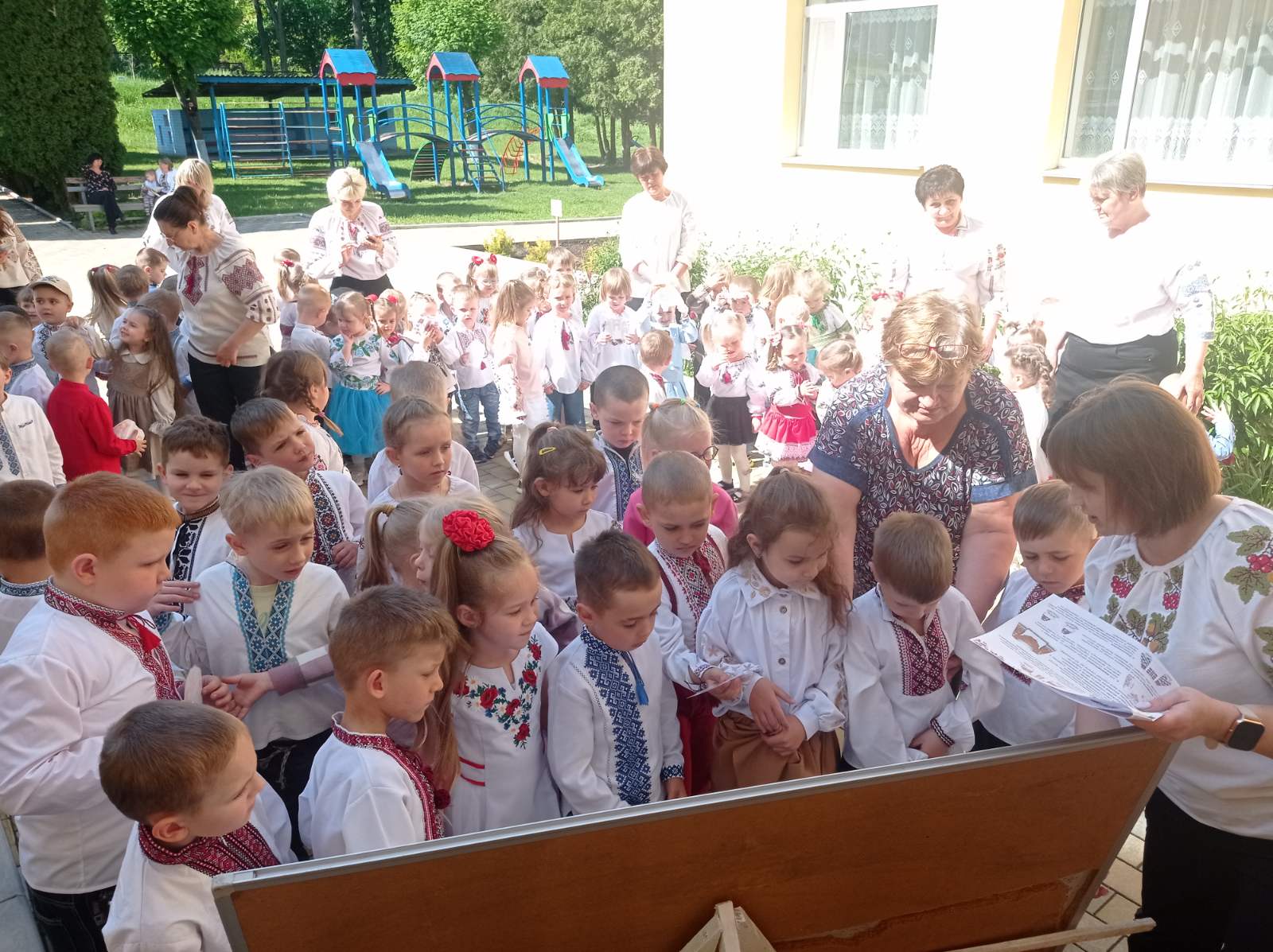 Фото без опису
