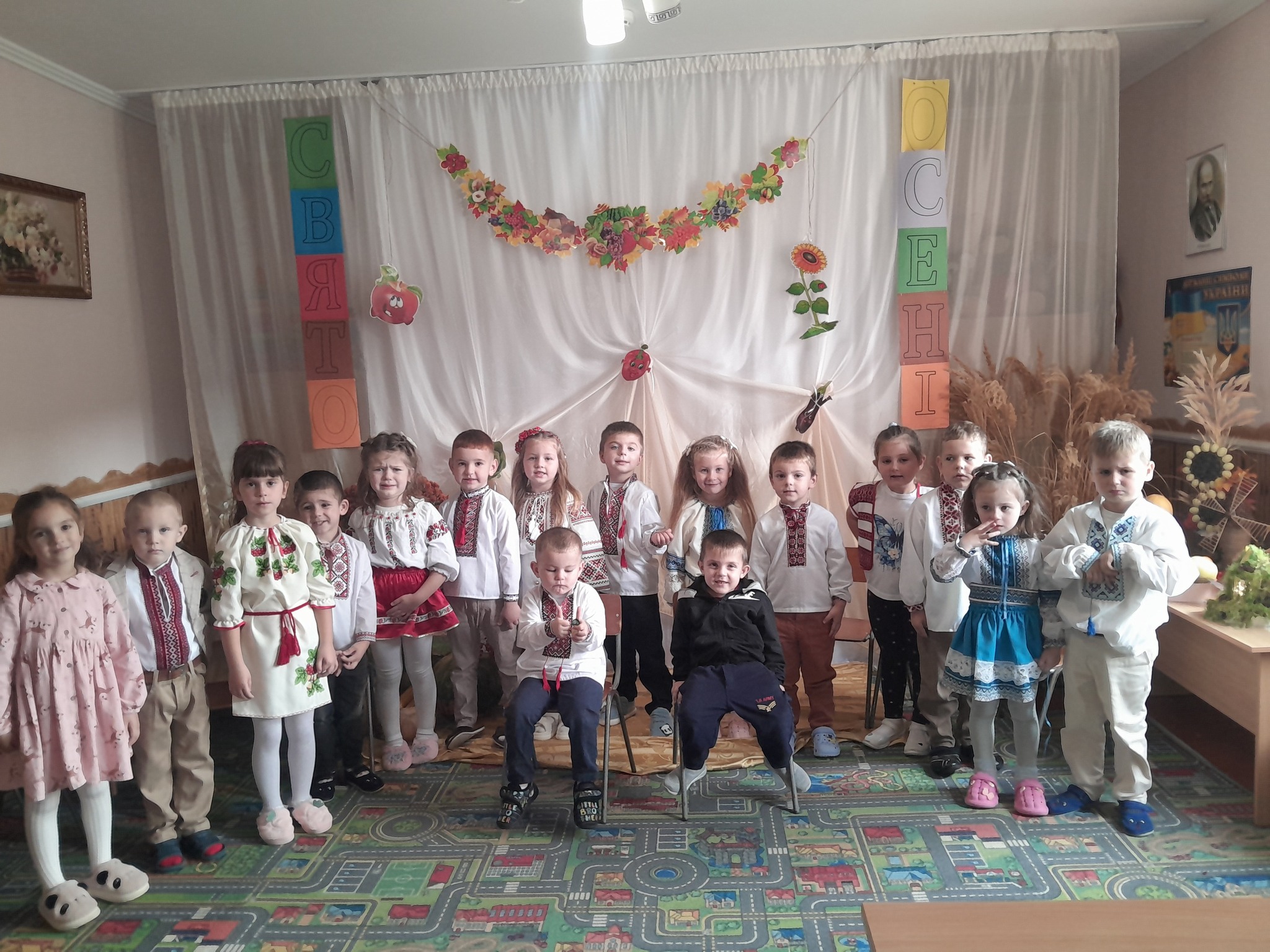 Фото без опису