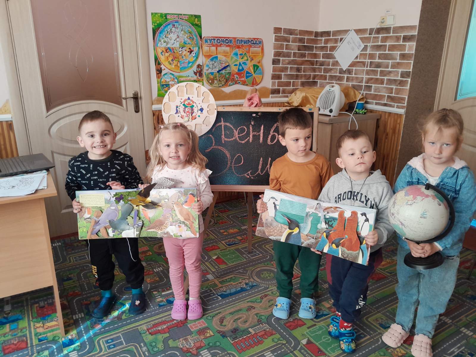 Фото без опису