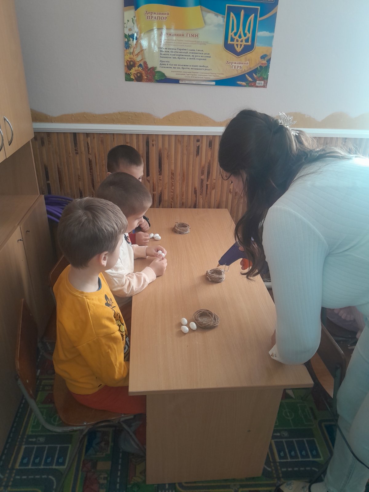 Фото без опису