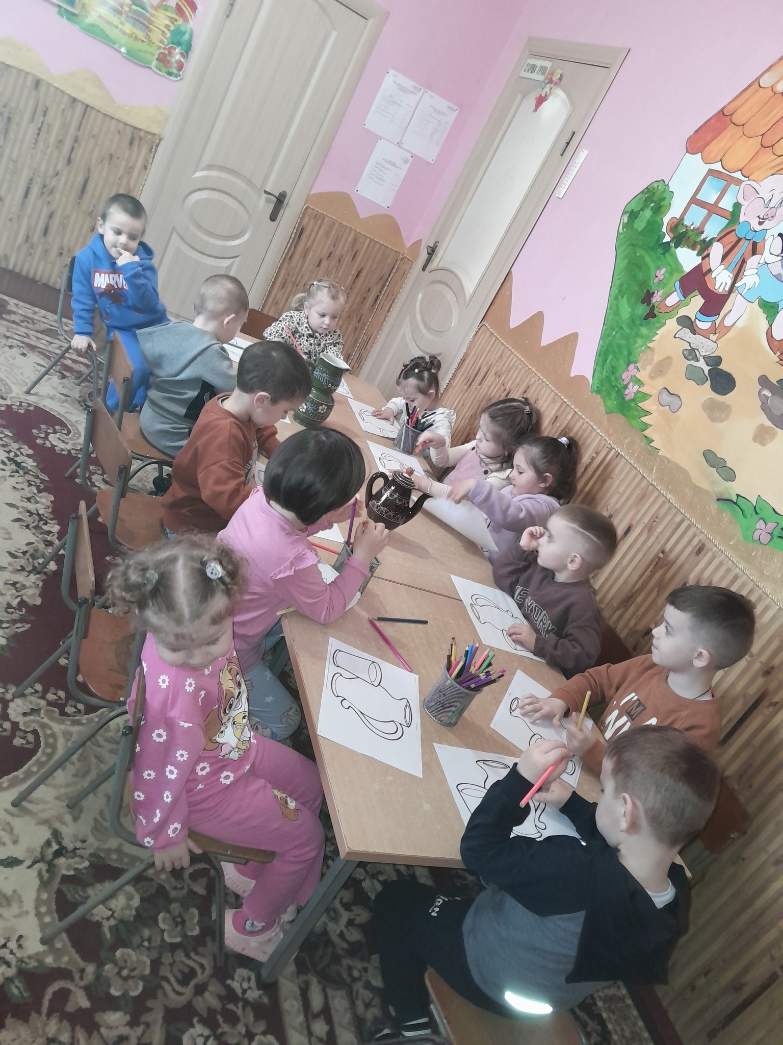 Фото без опису