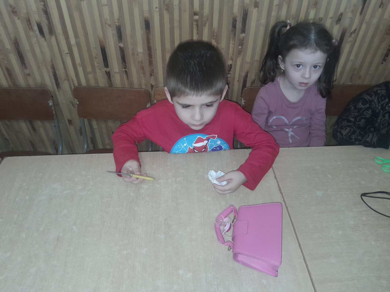 Фото без опису