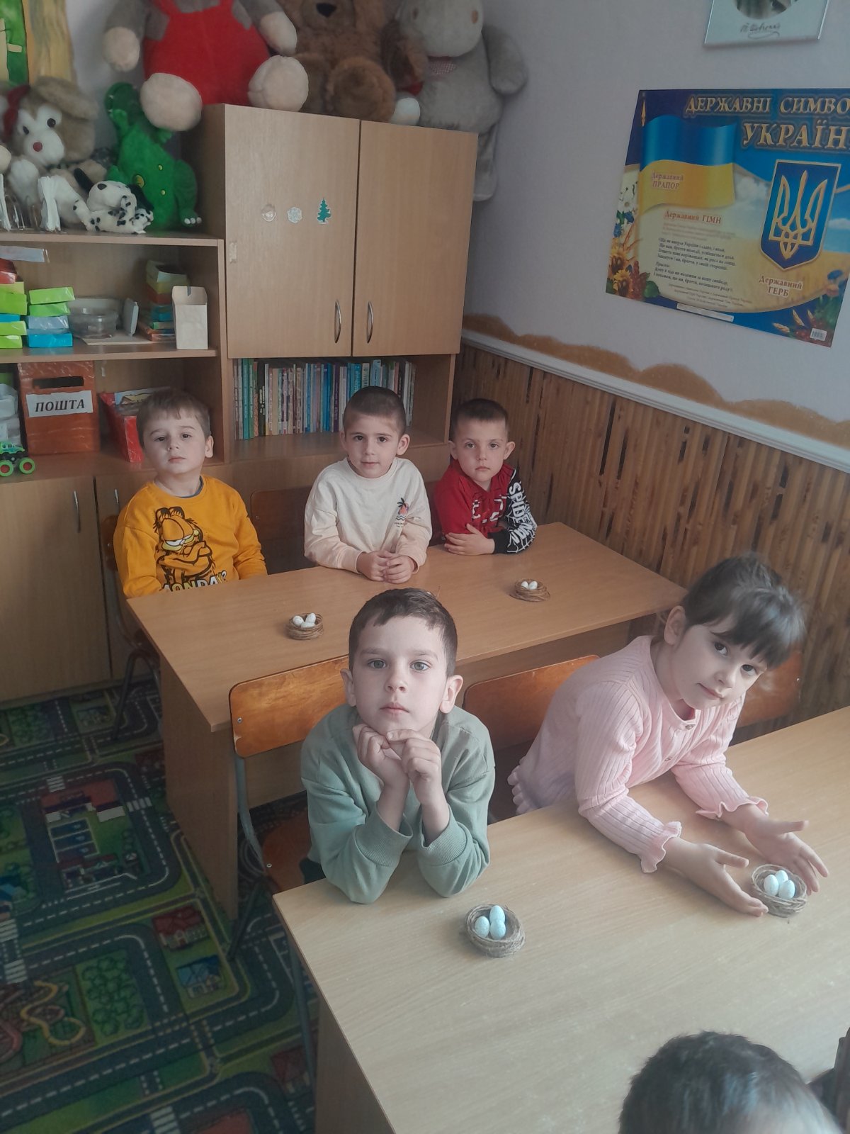 Фото без опису