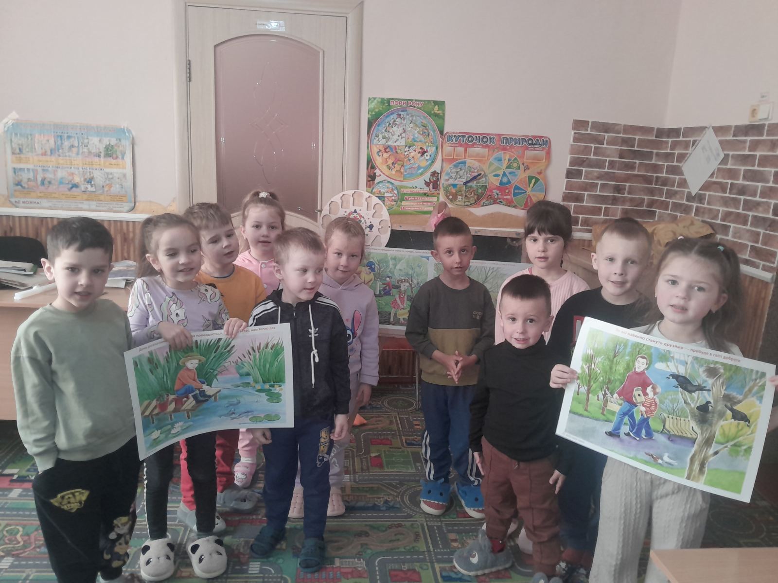 Фото без опису