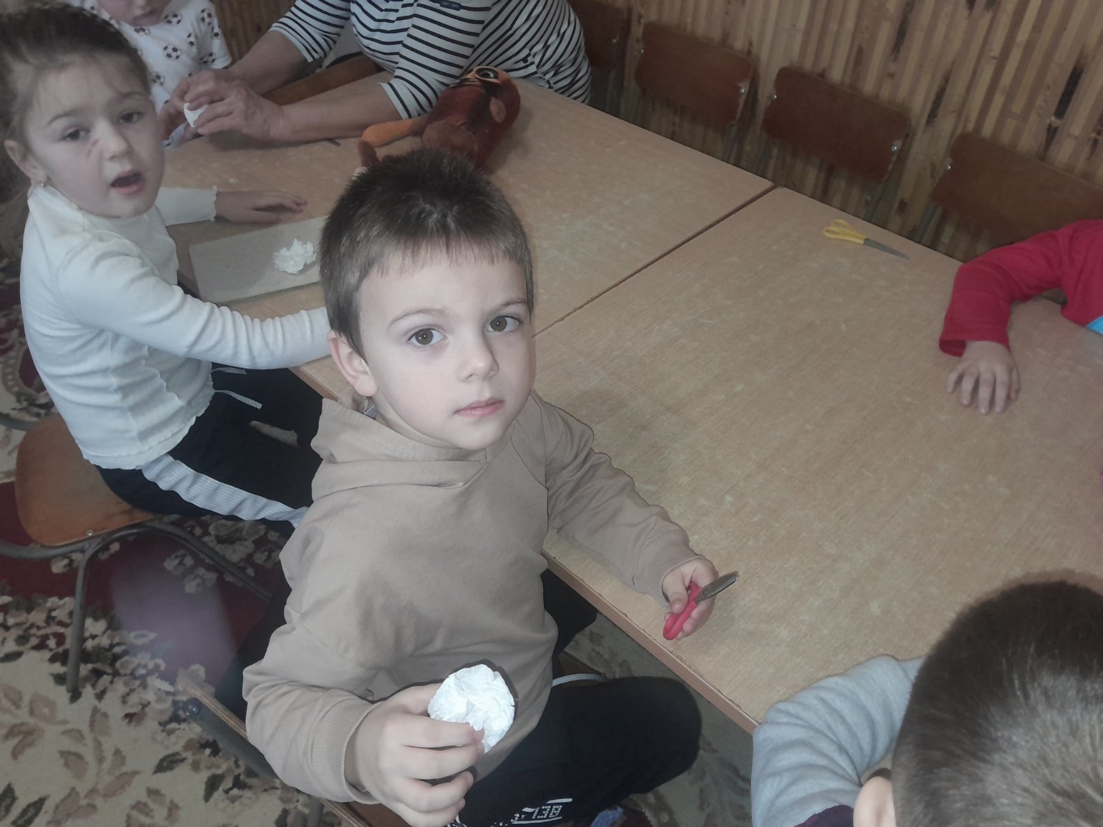 Фото без опису