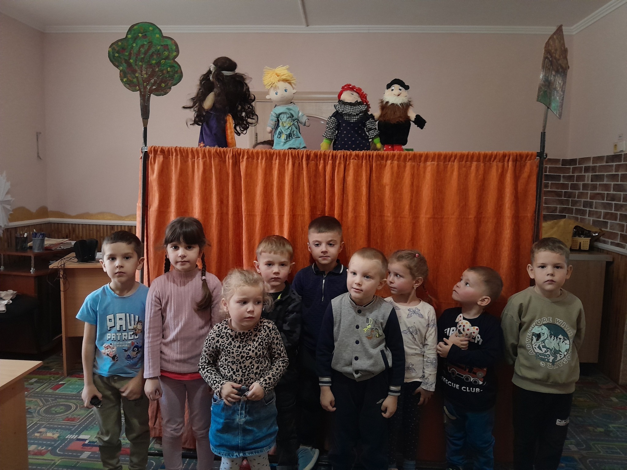 Фото без опису