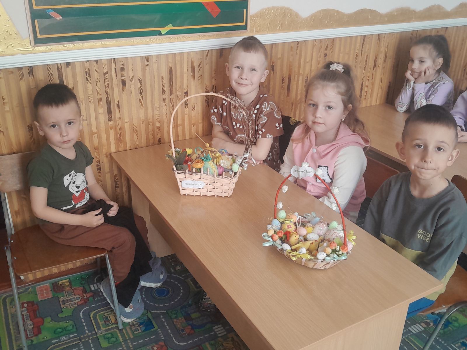 Фото без опису