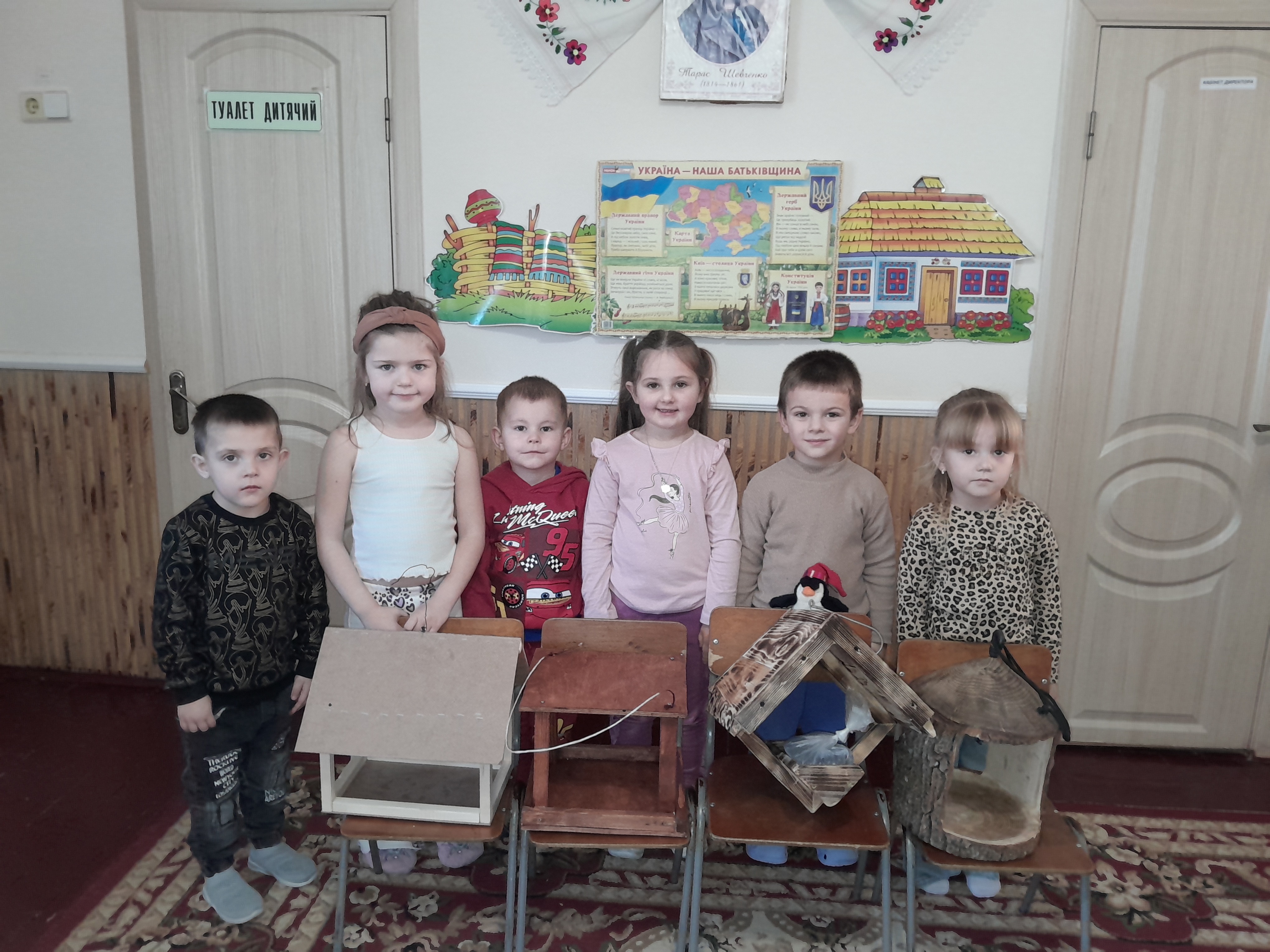 Фото без опису