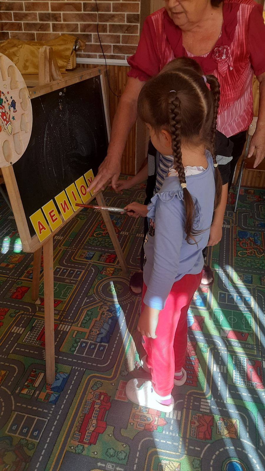 Фото без опису