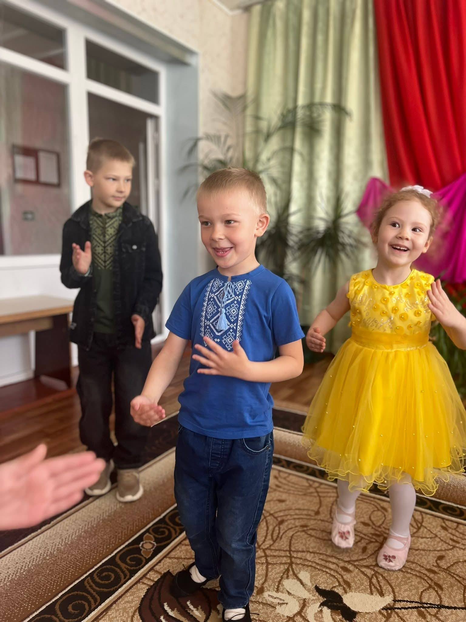 Фото без опису