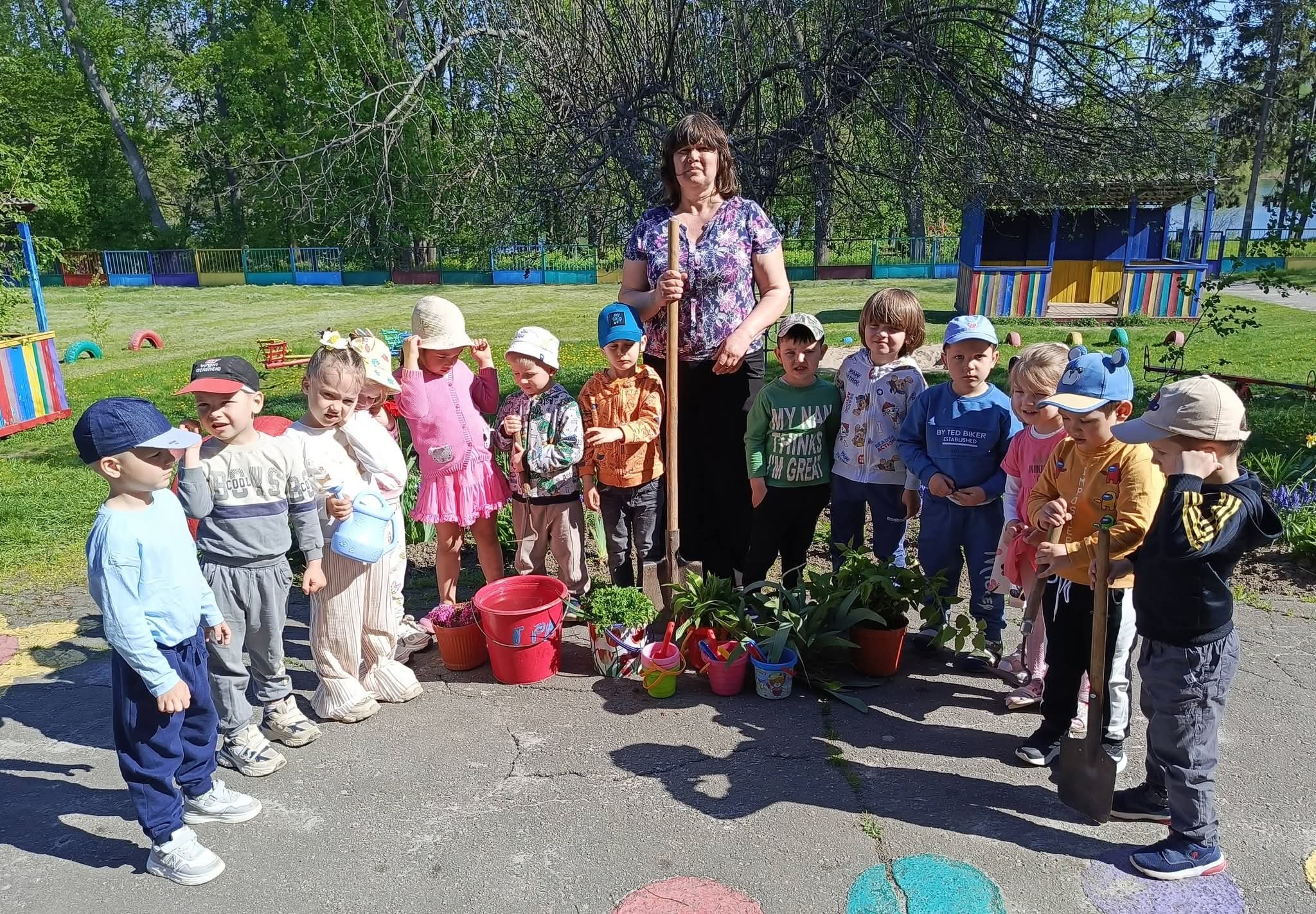Фото без опису
