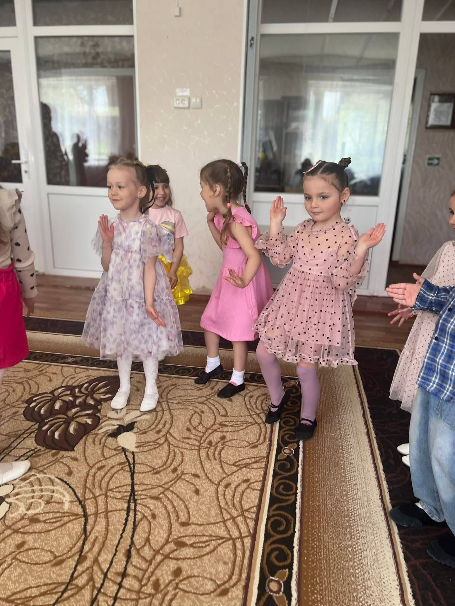 Фото без опису