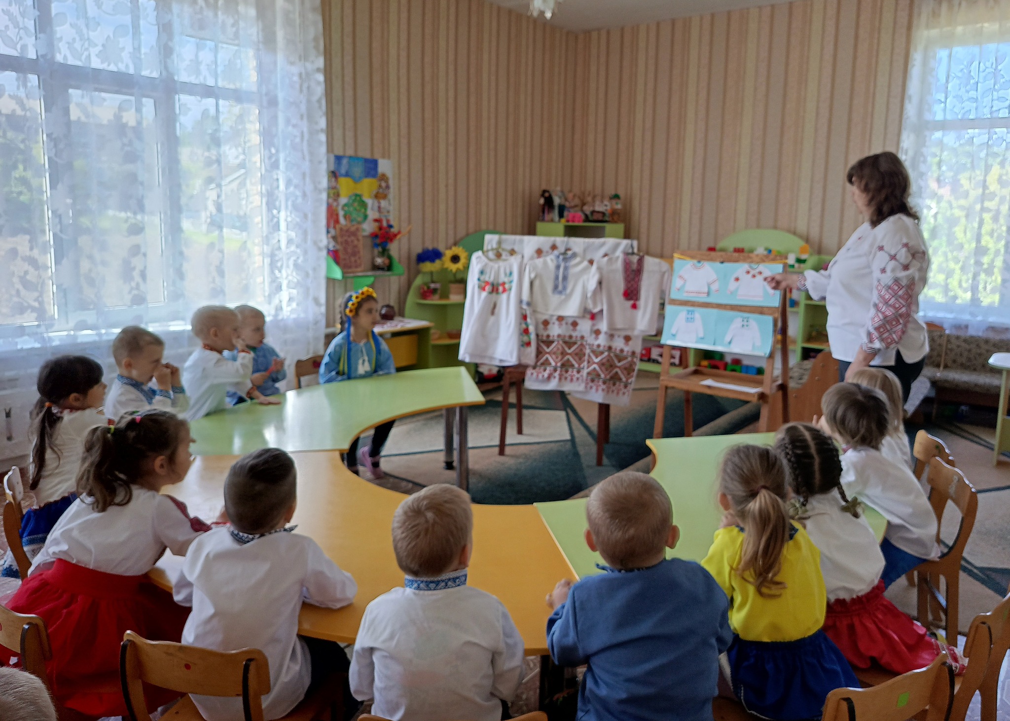Фото без опису