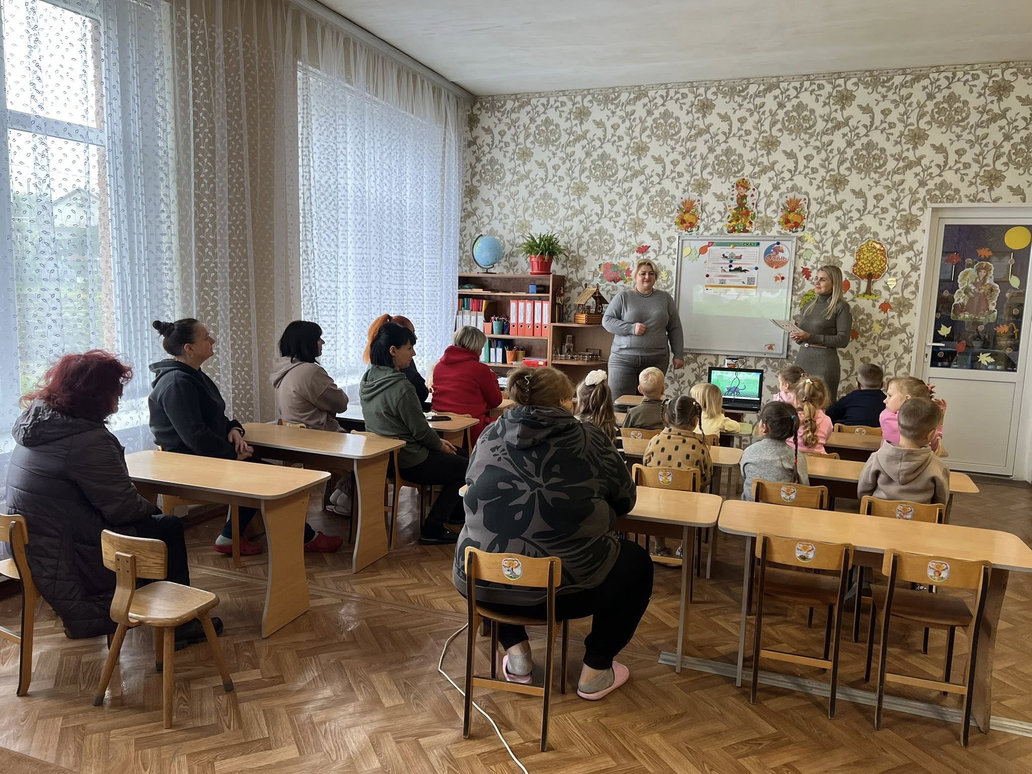 Фото без опису